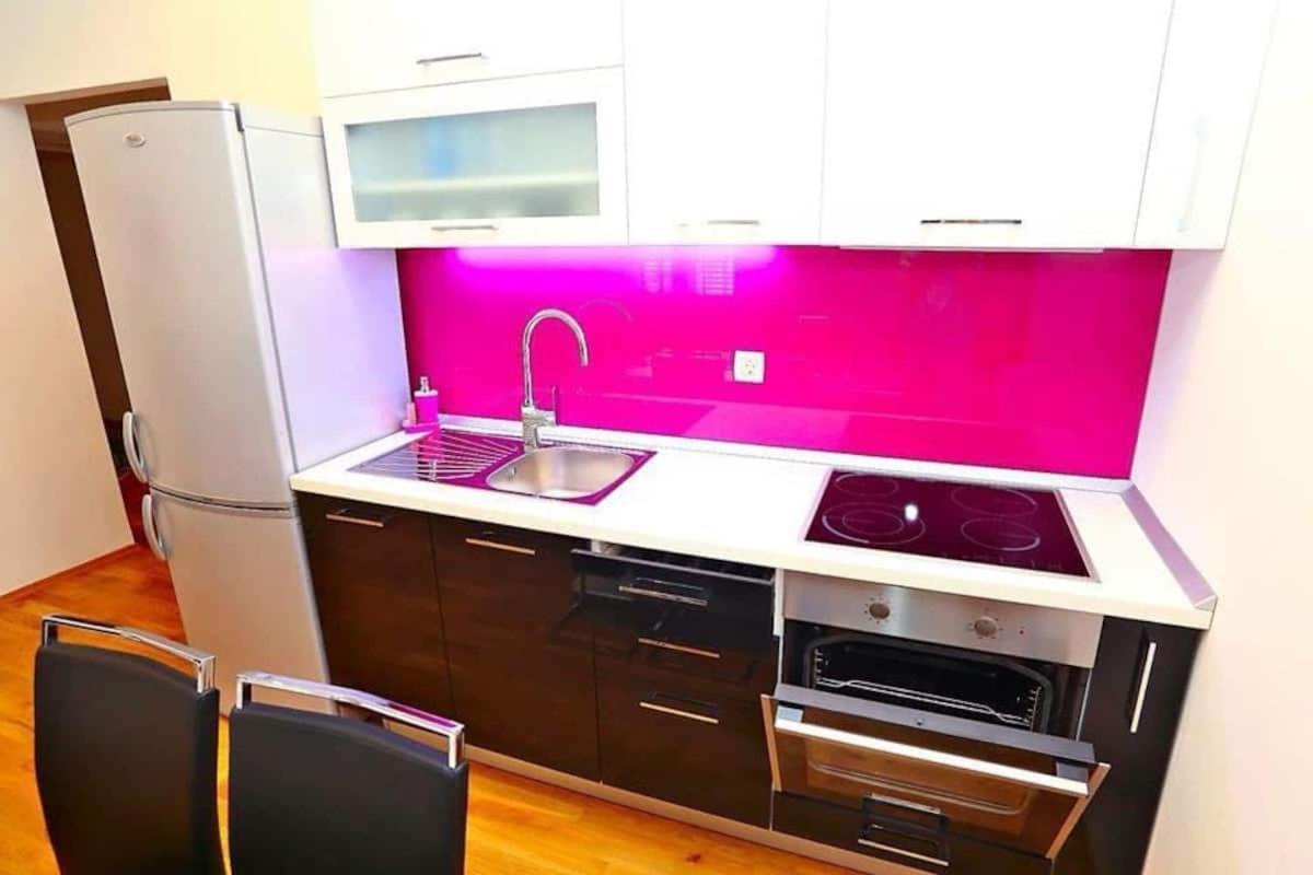 Split Central Retreat ภายนอก รูปภาพ